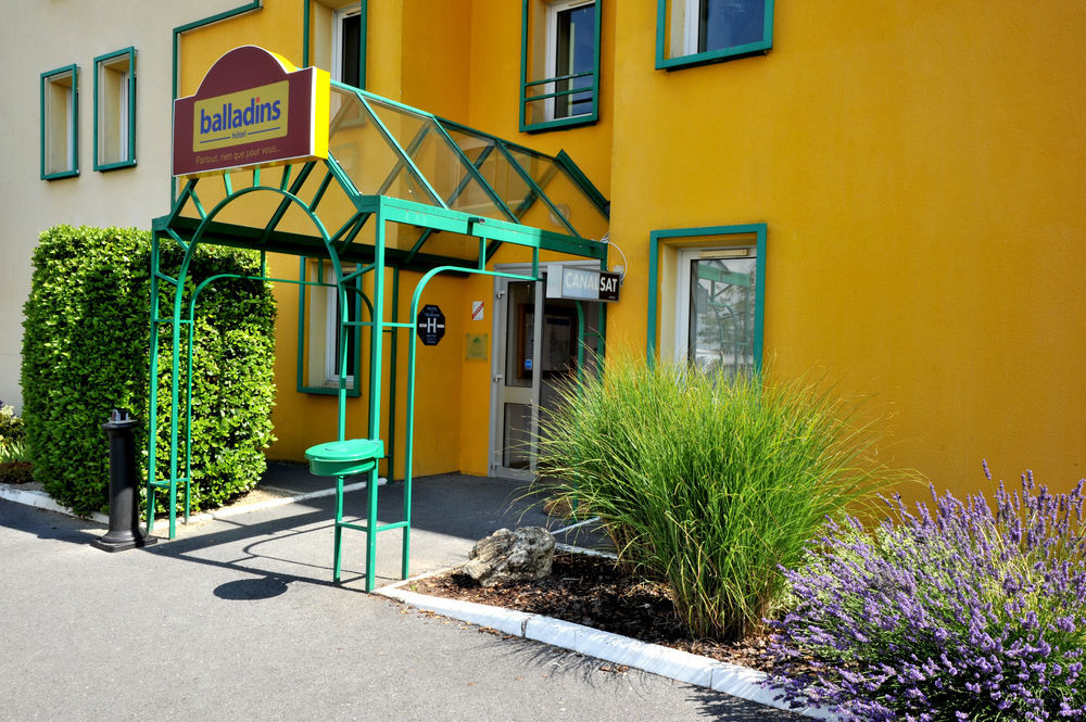 Enzo Hotels Chalons En Champagne Saint-Martin-sur-le-Pré Exterior foto